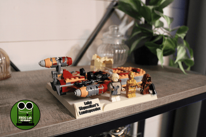 Support d’exposition LEGO Star Wars - 75271 Luke Skywalker's Landspeeder