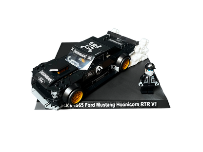 Support d’exposition LEGO Speed Champions - 77262 Ken Block's 1965 Ford Mustang Hoonicorn RTR V1