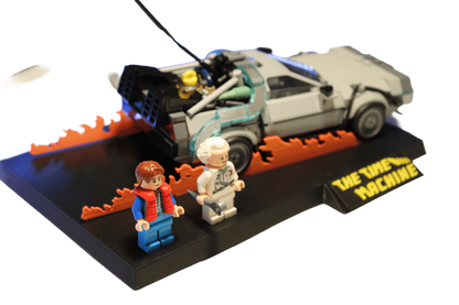 Support d’exposition LEGO Retour vers le Futur Version 1 - 77256 Time Machine From Back to the Future
