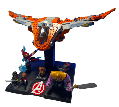 Support d’exposition LEGO Marvel - 76107 Thanos Ultimate Battle