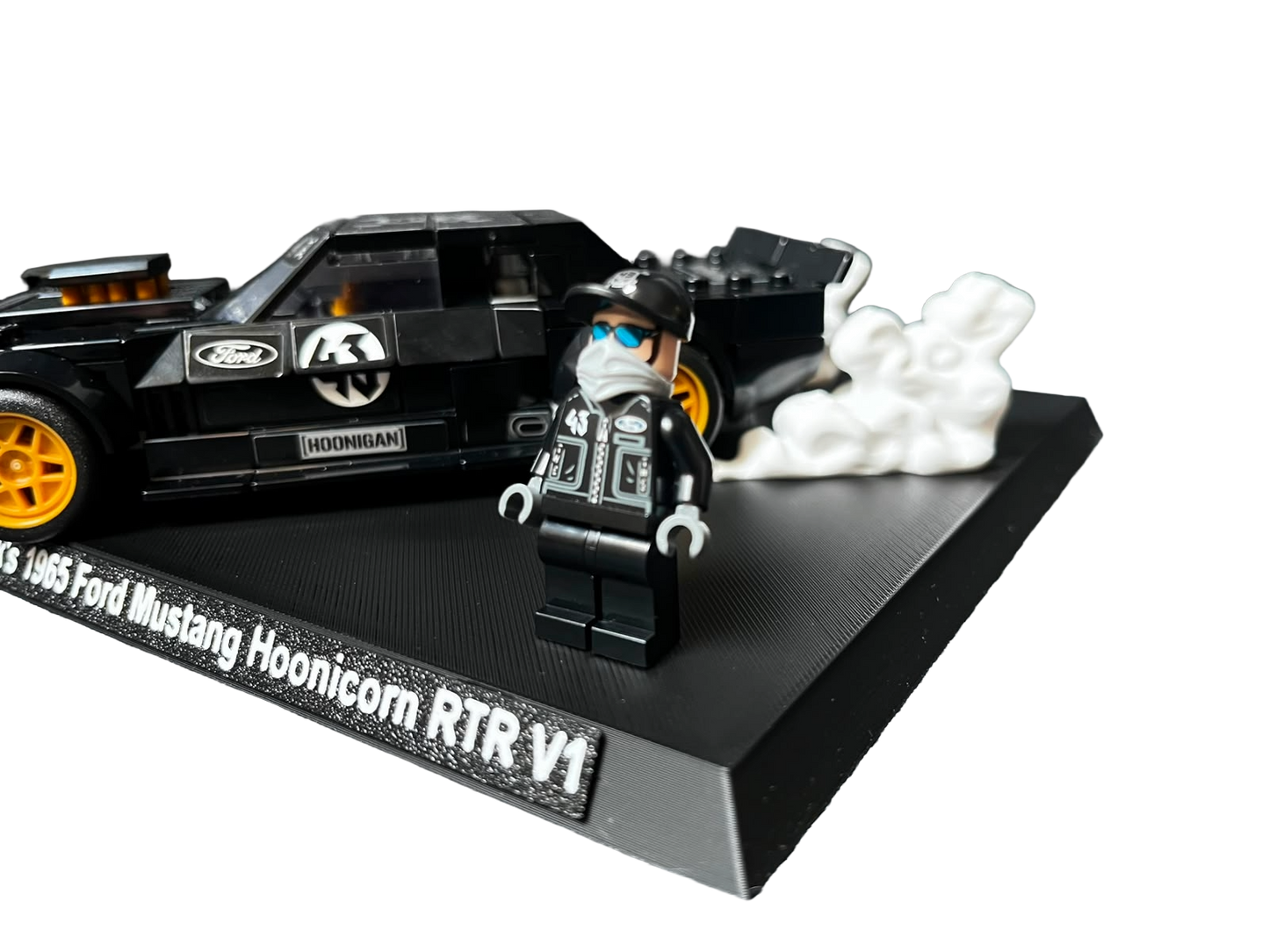 Support d’exposition LEGO Speed Champions - 77262 Ken Block's 1965 Ford Mustang Hoonicorn RTR V1