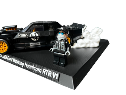 Support d’exposition LEGO Speed Champions - 77262 Ken Block's 1965 Ford Mustang Hoonicorn RTR V1